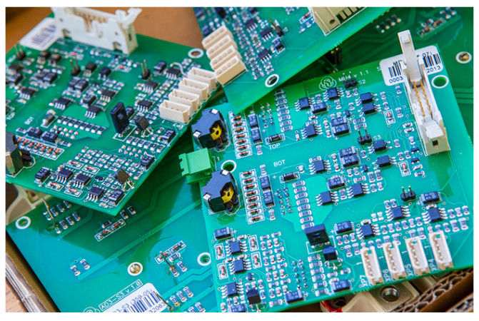 FR-4 PCB Azienda di assemblaggio di PCB a basso volume Molto piccolo Dimensione 2mmx1mm