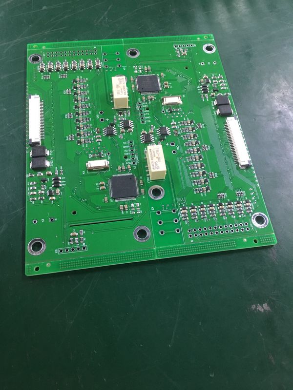 Assemblaggio di PCB a superficie RF4 per la produzione di circuiti stampati SMT