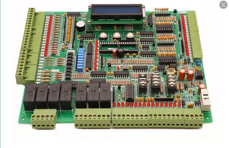 Assemblaggio di PCB di comunicazione su misura per schede di alta frequenza e multilivello di fondo Gruppo Suntek