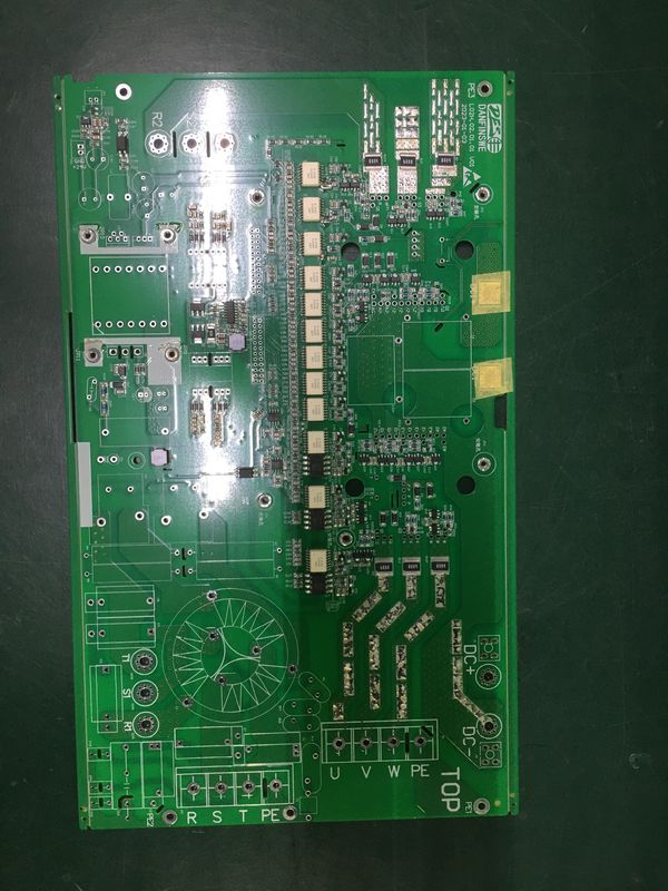 Servizi professionali di assemblaggio di PCB con LW/LS min. 0,05 mm e spessore 0,4 mm-3 mm