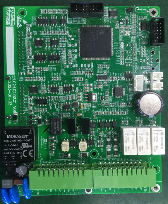 Assemblaggio di PCB per autoveicoli con montaggio superficiale SMT Through-Hole DIP e opzioni SMT Through-Hole di tecnologia mista