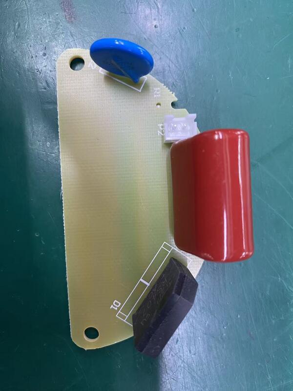 Assemblaggio PCB di comunicazione High Tg170 e High Tg180 che fornisce soluzioni per applicazioni industriali e sistemi elettronici