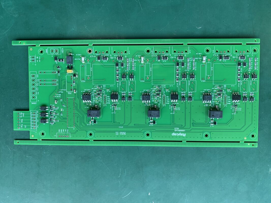 Assemblaggio PCB di comunicazione con diametro minimo del foro di 0,1 mm, progettato per soddisfare gli standard ROHS e spessore del circuito stampato da 0,2 a 6 mm per la connettività