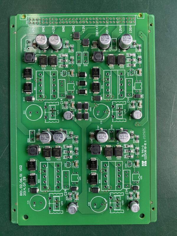 Controllo dell'impedenza PCB in rame spesso con conformità ROHS che fornisce proprietà elettriche e conduttività termica migliorata
