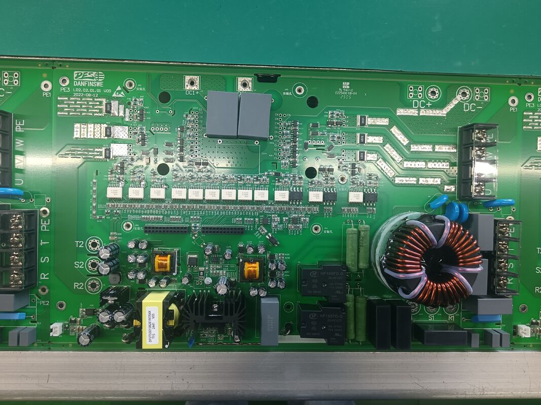 Assemblaggio PCB per Nuova Energia 0.5-10 OZ Senza Piombo Conformità RoHS e UL