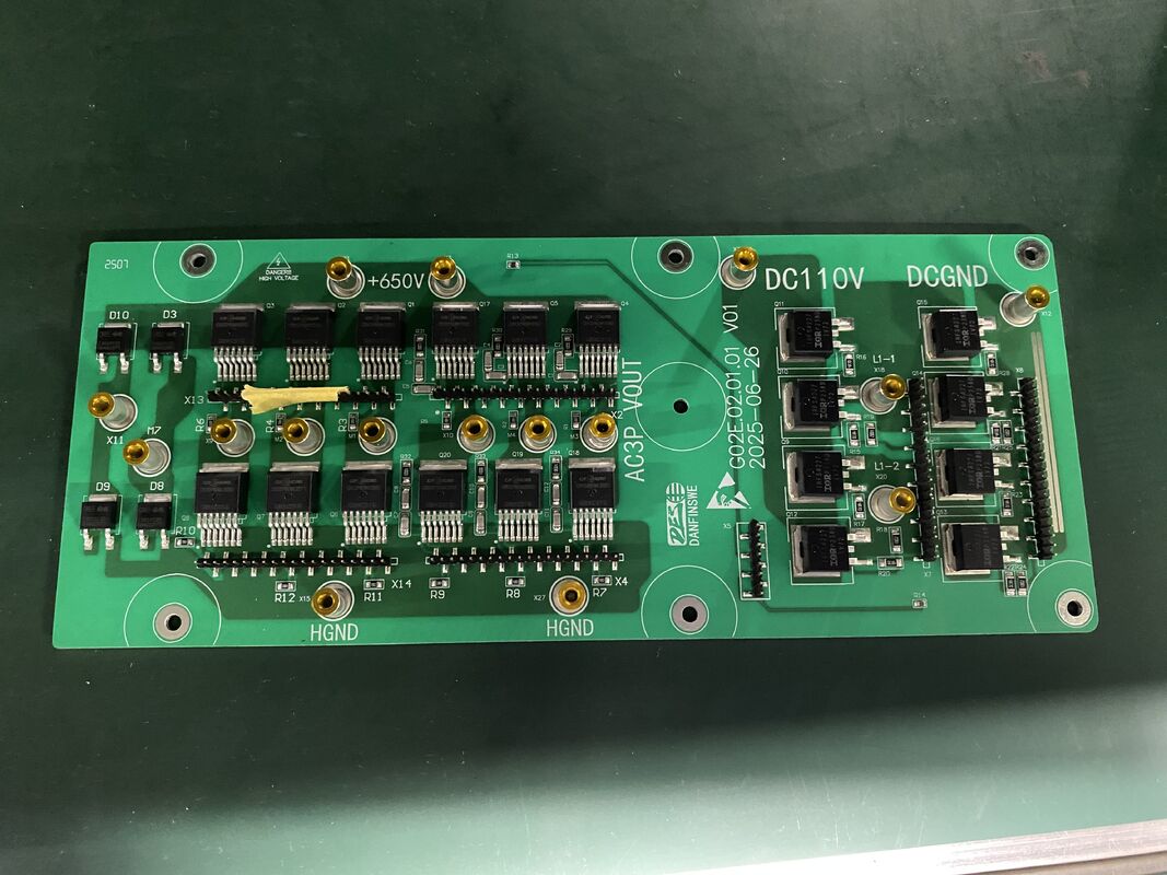 Dimensione massima PCB 600x1200mm Assemblaggio di circuiti stampati industriali Soluzioni personalizzate per applicazioni elettroniche complesse e prestazioni