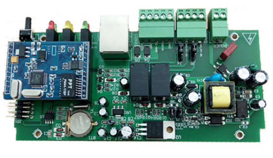 Assemblaggio PCB a doppio lato attraverso l'assemblaggio del foro