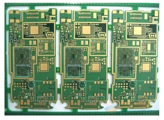 Assemblaggio di PCB in oro immersione per materiale di costruzione RCC raggiungere 0,2 mm 8 mil Min dimensione del foro