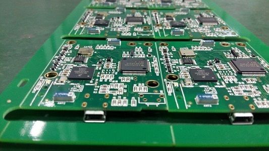Servizio di assemblaggio PCB per il controllo industriale PCBA
